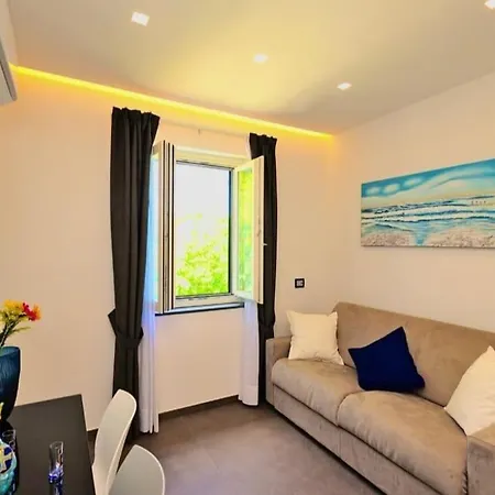 Daire Blu Retreat *